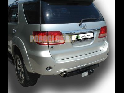 Фаркоп Лидер-Плюс для Toyota Fortuner 2005-2015