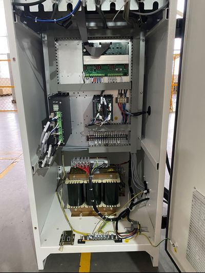 Проволочно-вырезной электроэрозионный станок