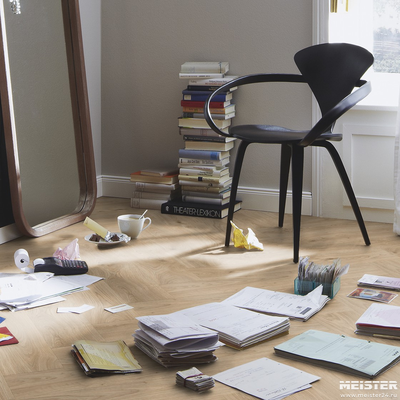 Ламинат Meister LS350 Дуб Пьюэ Релакс 7113 32 класс толщина 10 мм с фаской 1.552 м2