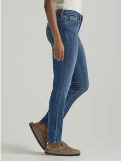 Джинсы Lee® Women's Legendary Regular Straight Jean