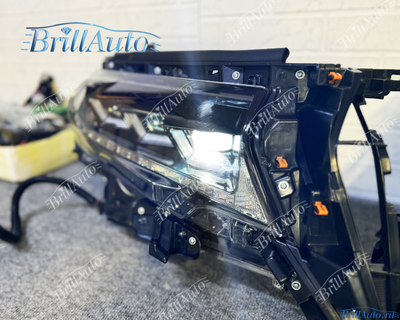 Фары Toyota Land Cruiser Prado 2018+ стиль Lexus GBT