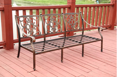 Диван 3-х местный из литого алюминия Venice. Фото