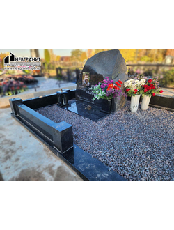 Гранитный комплекс  элитный  скала 471 красивый