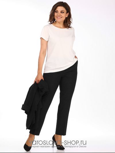 Женский классический костюм костюм в черном цвете