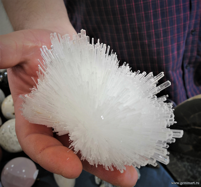 Сколецит - "Ежик". Насик. Индия.