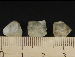 Топаз, кристалл, "дикий", в ассортименте, Россия, Забайкальский край (10-12 мм, 0,7-1 г) №36023