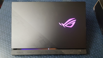 ASUS ROG Strix SCAR 17 G733 G733QR-HG044T ( 17.3 FHD IPS 300Hz AMD RYZEN 9 5900HX RTX3070(8Gb) 32Gb 1000SSD )