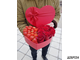 Шляпная коробка сердце с розами и клубникой Вспышка фото4