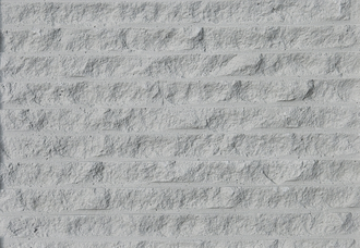 Broken liner stone Разбитый облицовочный камень