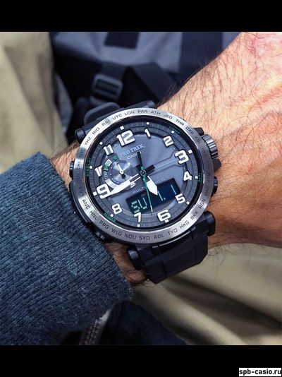 Часы Casio Pro Trek PRW-6600Y-1E
