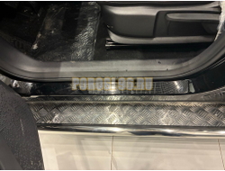 Пороги с накладным листом Папа Тюнинг d53 для CHERY Omoda C7 2025-
