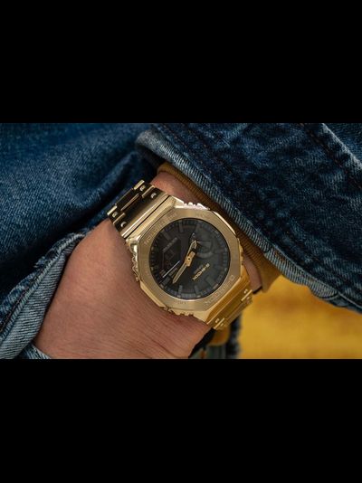 Часы Casio G-Shock GM-B2100GD-9A