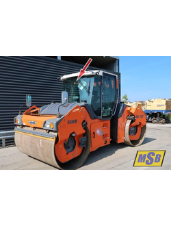 Стекло лобовое центральное на Hamm HD+90, Hamm HD+110, Hamm HD+140