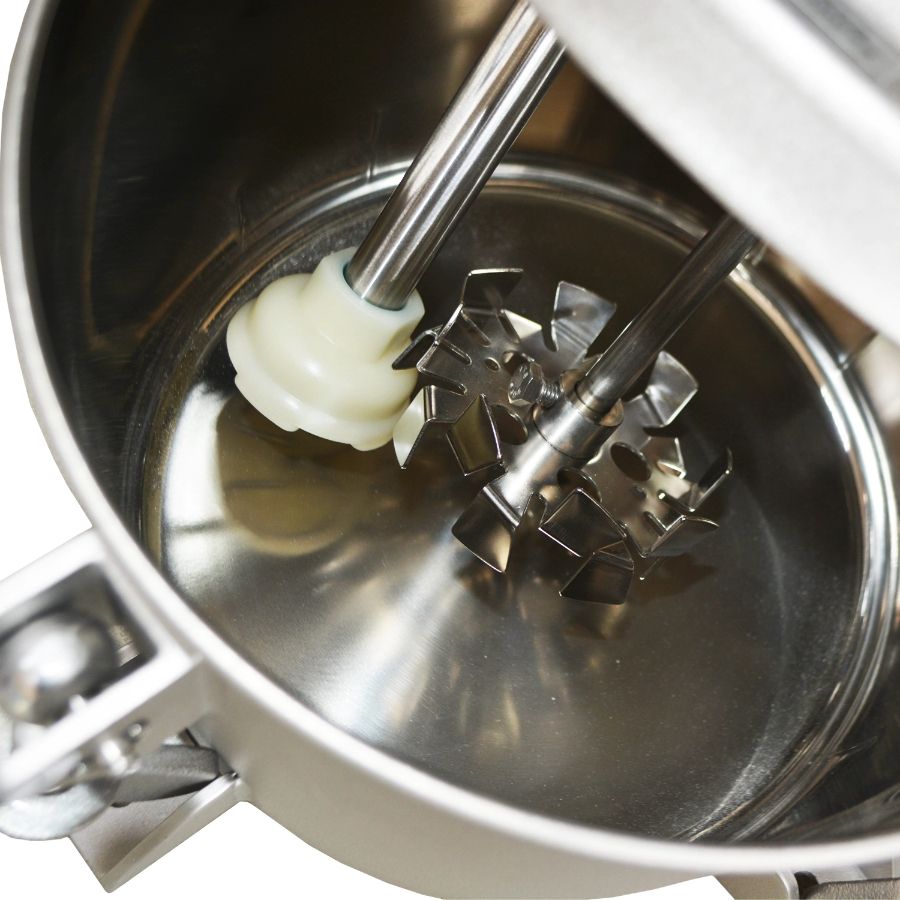 Вид внутри - Красконагнетательный бак 10 л. БК 10ПВ (НЕРЖАВЕЮЩАЯ сталь)