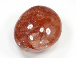 Кварц с гематитом, галтовка крупная, Бразилия (53*46*29 мм, 101 г) №27113