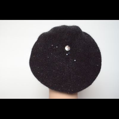 Черный одинарный берет вязаный Vizio Италия 6943 BO