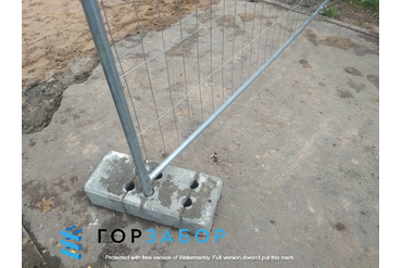 Сетчатое строительное оцинкованное ограждение