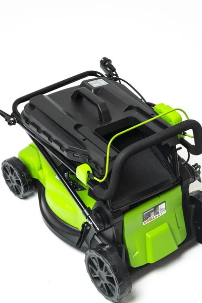 хранение Greenworks LM2000
