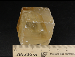 Кальцит оптический золотистый (исландский шпат), скол по спайности, Бразилия (40*36*29 мм, 83 г) №38300