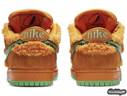 Grateful Dead Nike SB Dunk Low Orange Bear (40-45)