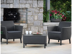 Кресла уличные из пластика