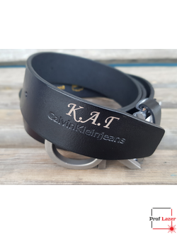 Ремень с лазерной гравировкой в подарочной упаковке
