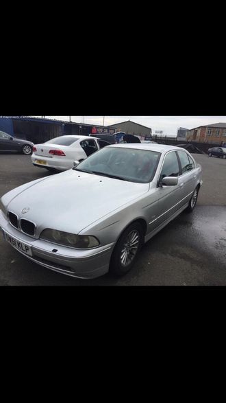 В разборе BMW e39, 2002 года, 530i, двигатель М54В30, акпп. Из Англии!