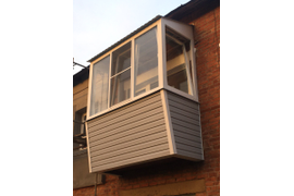 Балкон с выносом в Оргтруде