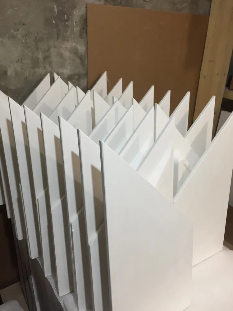 Высушенные панели IQ в очереди на упаковку