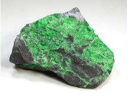 Уваровит кристаллы на породе, Урал (66*48*33 мм, 150 г) №24517