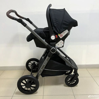 Детская коляска 3 в 1 Luxmom A4 Черный