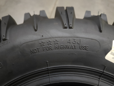 Шина 20х11-9 Р3076