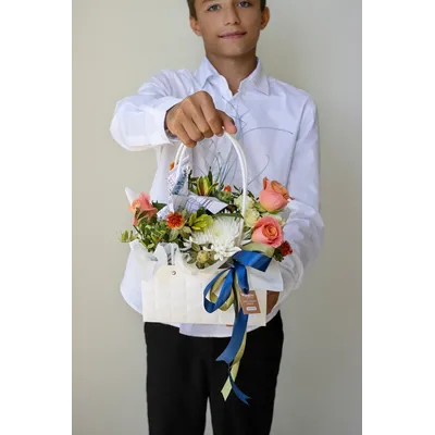 Цветочная композиция учителю / воспитателю № 854