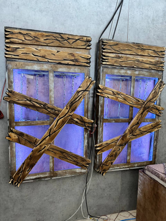 Two windows with effects