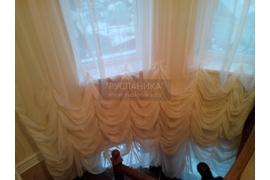 Сборка австрийской шторы близка с завершению.