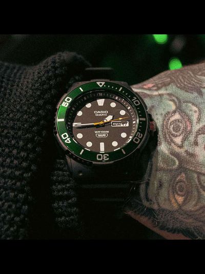 Часы Casio MRW-230H-1E3