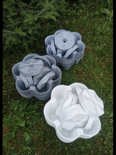 Вертикальная грядка "Лея" (серый)