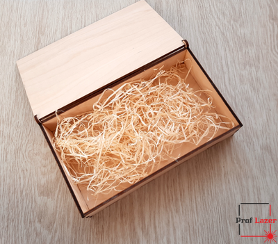 Деревянная упаковка для подарка