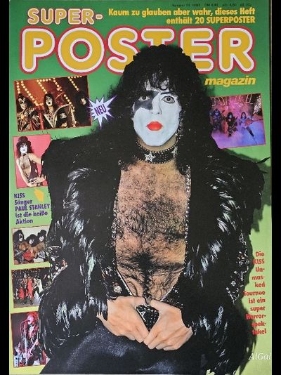 Kiss Super Poster Magazine Ace Frehley, Paul Stanley, Peter Criss, Gene Simmons Inside