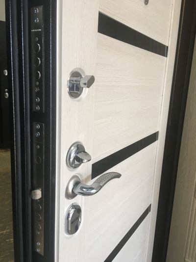 Входная металлическая дверь МАРКУС Х7