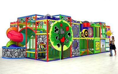 Игровой лабиринт 11х4.9х3.2м.