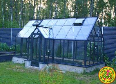 Базовая комплектация теплицы в английском стиле с холлом из стекала и алюминия ЕЛИЗАВЕТА 6000 х 3000 мм