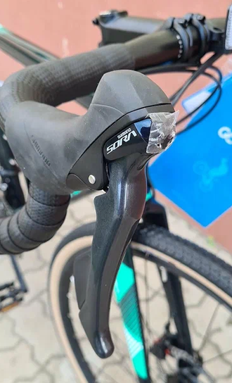 Гравийный велосипед Trinx Climber 2.3 700/540 зеленый белый голубой