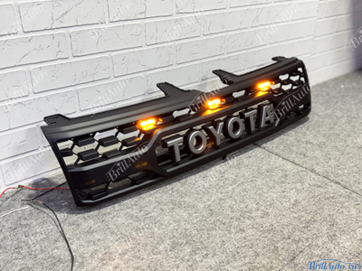 Решетка радиатора Toyota Probox 2002-2014 тюнинг