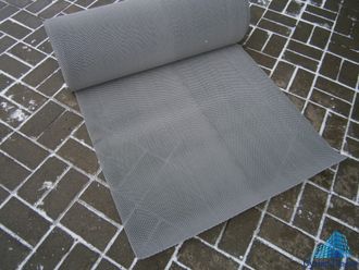 Влагостойкое рулонное покрытие из мягкого пвх ячеистое  "Зиг Заг", высота 4,5 мм