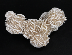 Гипс Роза пустыни, сросток кристаллов, Мексика (75*44*42 мм, 75 г) №27487