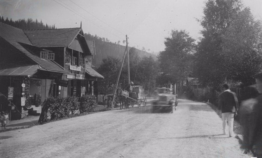 Вмережу виклали раритетні фото Яремче 100-річної давнини