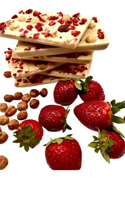 Белый шоколад фундук-клубника