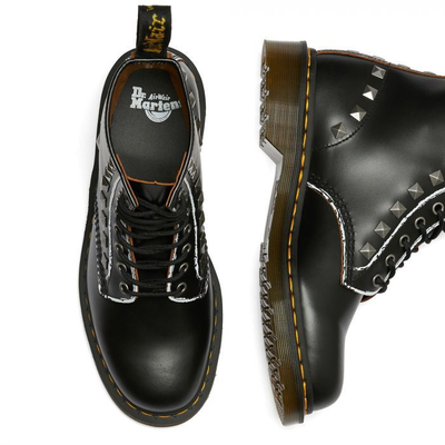 Ботинки Dr. Martens 1460 Stud черные