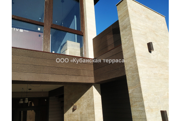 Облицовка фасада здания ДПК